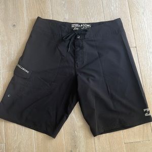 Billabong | Men’s Black Board Shorts